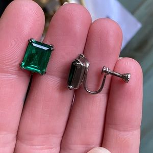 Vintage sterling silver green stone earrings